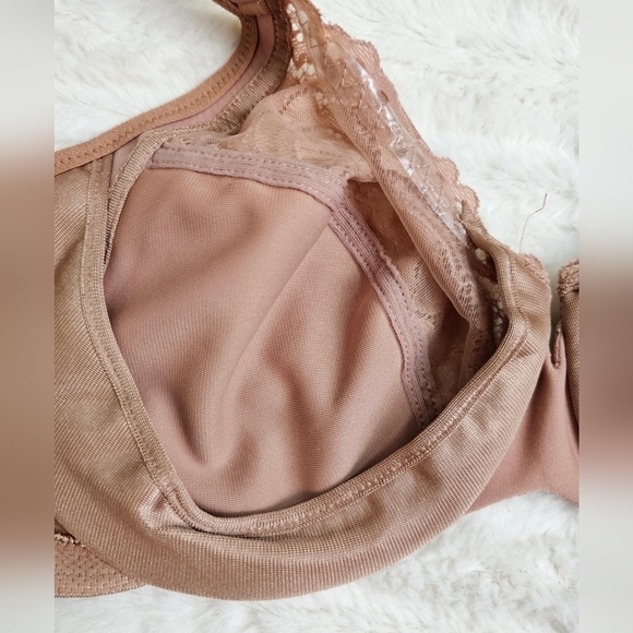 Glamorise Low Cut WonderWire Lace Bra | style 1240 | Cappuccino - Picture 7 of 13